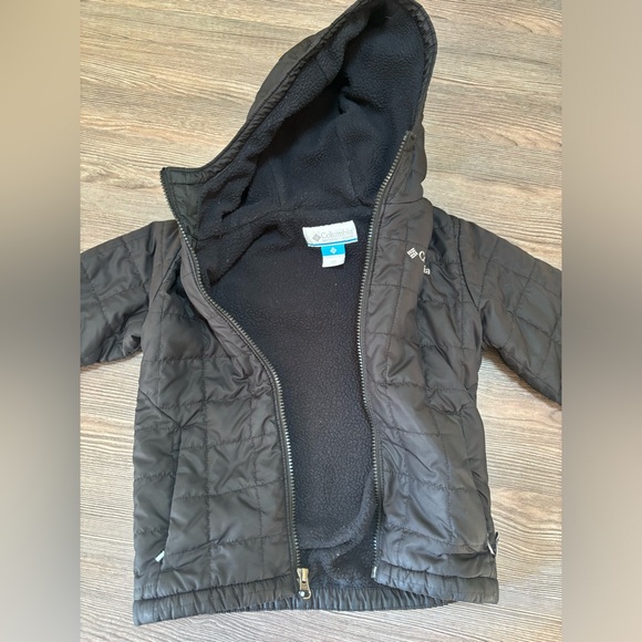 Boys Columbia jacket - Picture 6 of 7